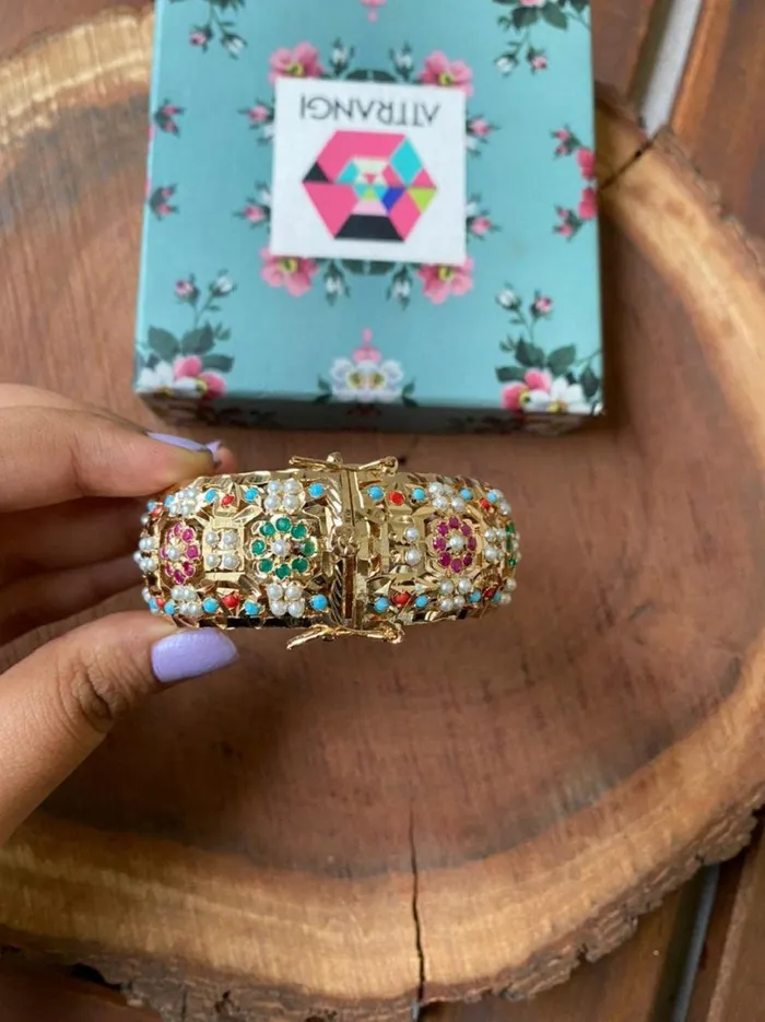 Earrings Attrangi Basic Thick Jadau Kada Earrings Attrangi Basic Thick Jadau Kada