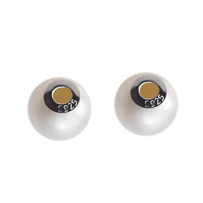 Earrings Pearly Lustre Elegant Pearl Earrings WE00515