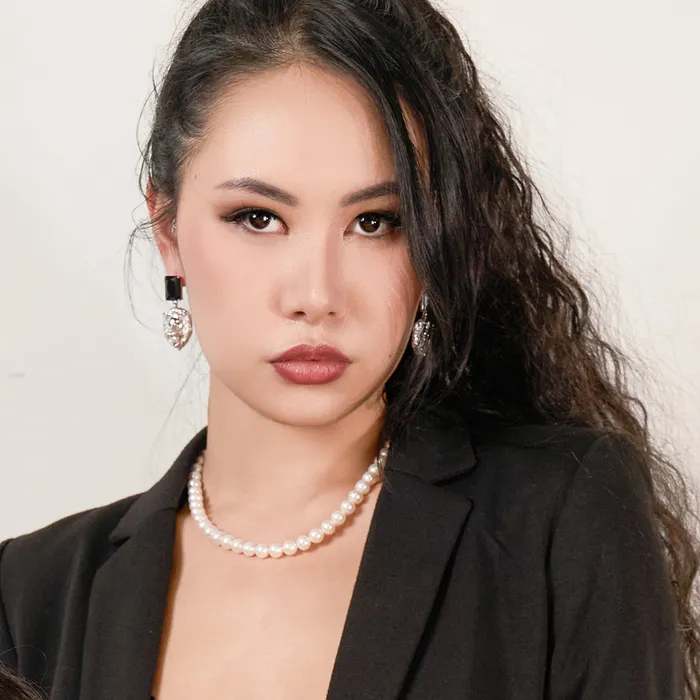 Earrings Pearly Lustre Merlion Freshwater Pearl Earrings WE00213 New Yorker