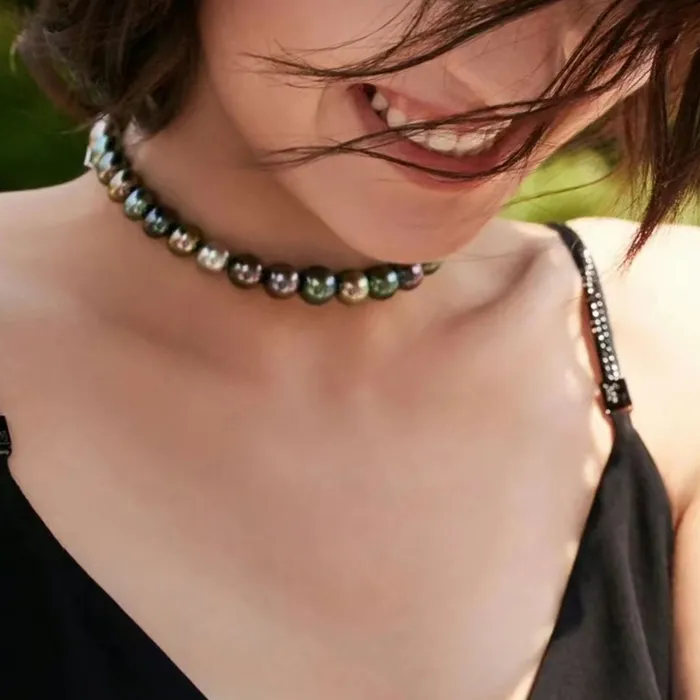 Necklaces 18K Gold Aurora Queen Tahitian Pearl Necklace KN00153 Pearly Lustre