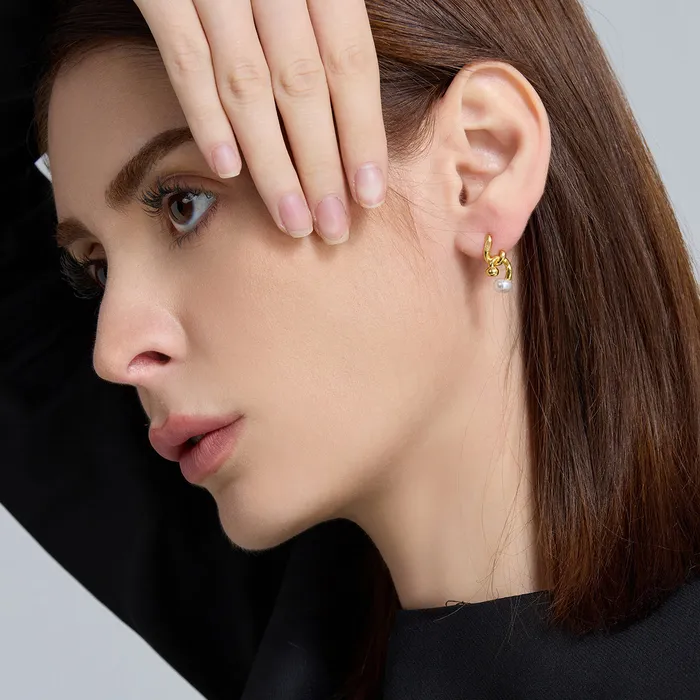New Yorker Freshwater Pearl Earrings WE00477 Pearly Lustre Earrings