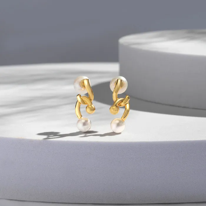New Yorker Freshwater Pearl Earrings WE00477 Pearly Lustre Earrings
