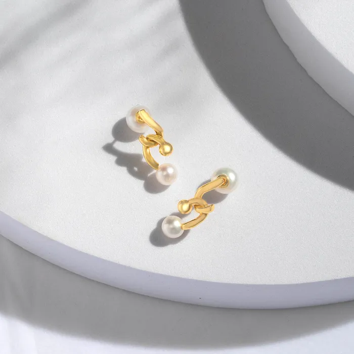 New Yorker Freshwater Pearl Earrings WE00477 Pearly Lustre Earrings