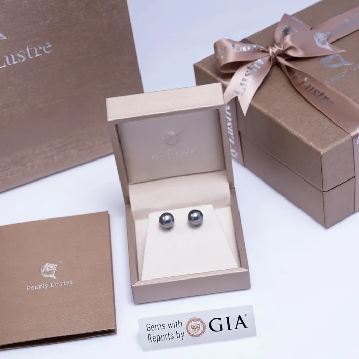 Pearly Lustre Earrings Elegant 18K Gold 2nd Grade Tahitian Pearl Stud Earrings KE00016