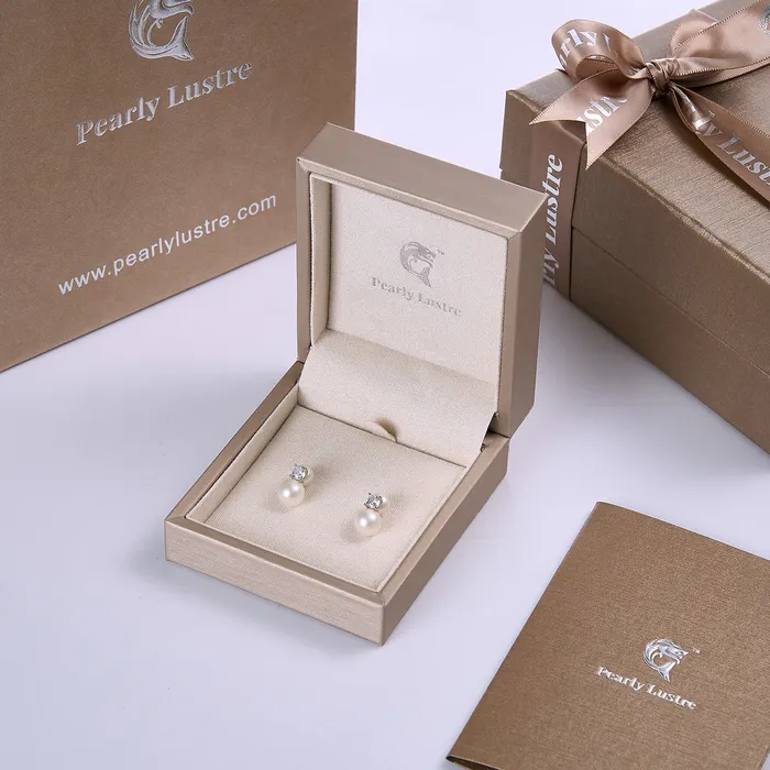 Pearly Lustre Elegant Freshwater Round Pearl Earrings WE00412 Earrings