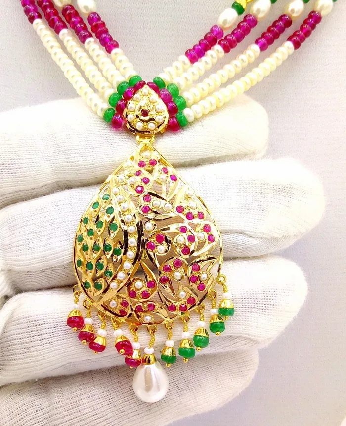 TRIBAL ORNAMENTS Punjabi jewellery 22k 22ct necklace traditional pearl ruby emerald Necklaces