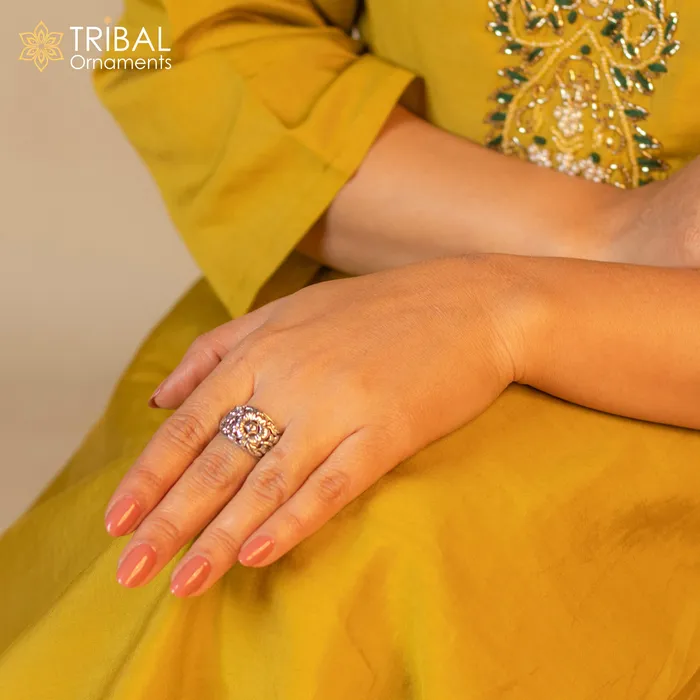 TRIBAL ORNAMENTS Rings 925 sterling silver stylish flower design ring Jewelry sr774