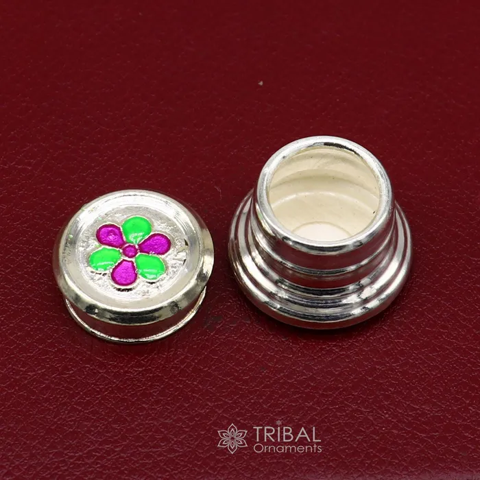 TRIBAL ORNAMENTS Rings 999 pure silver trinket box kajal box brides round shape box flower design box container tobacco box eyeliner Sindur box gifting stb807